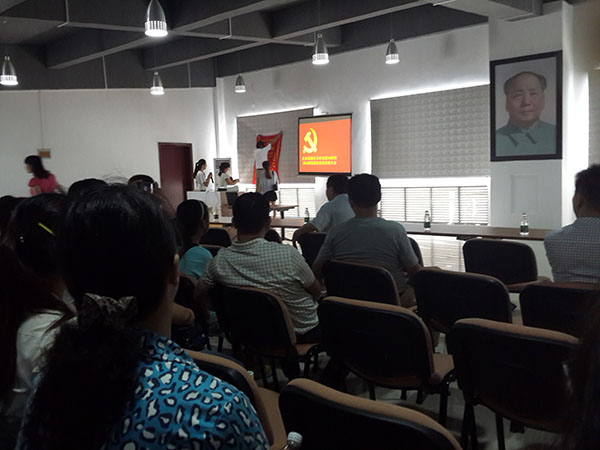 長沙高新區(qū)非公黨建14聯(lián)組暨8聯(lián)組在韶山華潤希望小鎮(zhèn)召開預(yù)備黨員宣誓大會(huì) 長沙高新區(qū)非公黨建14聯(lián)組暨8聯(lián)組在韶山華潤希望小鎮(zhèn)召開預(yù)備黨員宣誓大會(huì)